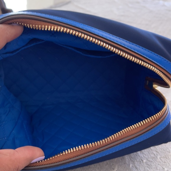 Tory Burch Perry Nylon Block Small Cosmetic Case Royal Blue size 8”In x 6”x4 In - Picture 7 of 8